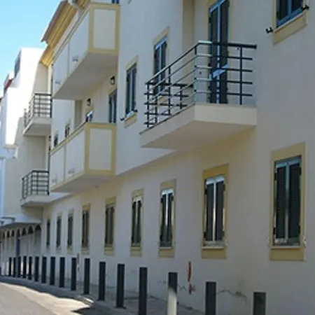 アパートホテル Torre Da Aldeia By Umbral 3*